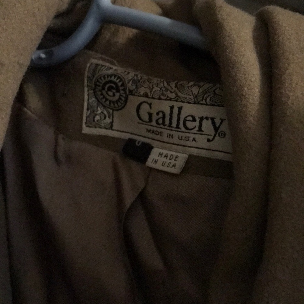 Gallery Woman’s coat